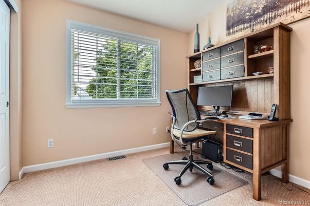 Home Office, Interior