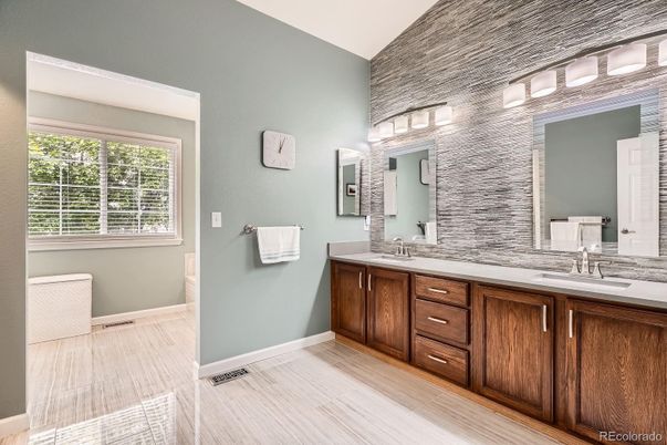 Bathroom, Dual Sink Vanities, Interior, Wood Texture Flooring