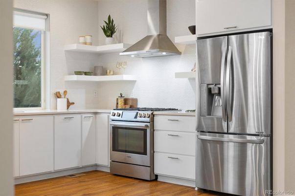Interior, Kitchen, Stainless Steel Appliances, Wood Texture Flooring