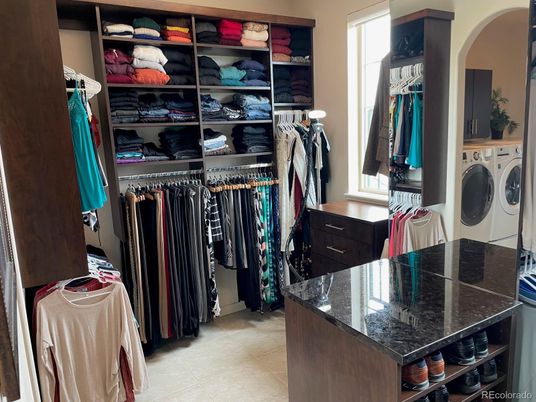 Interior, Walk-in Closets, Washer