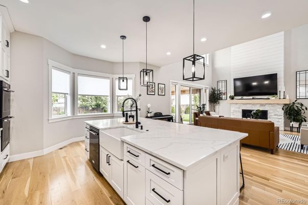 Fireplace, Interior, Kitchen, Pendant Lights, Recessed Lighting, Wood Texture Flooring