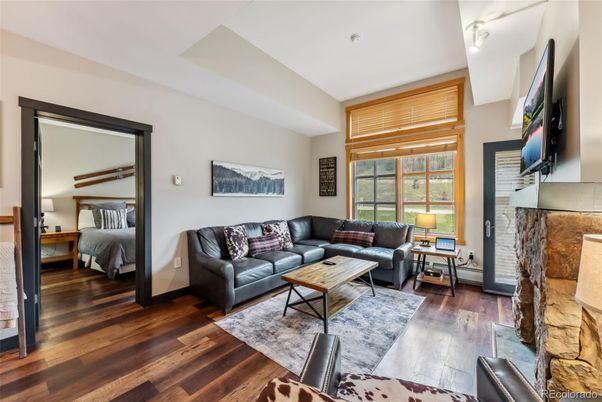 Bedroom, Fireplace, Interior, Living room, Wood Texture Flooring