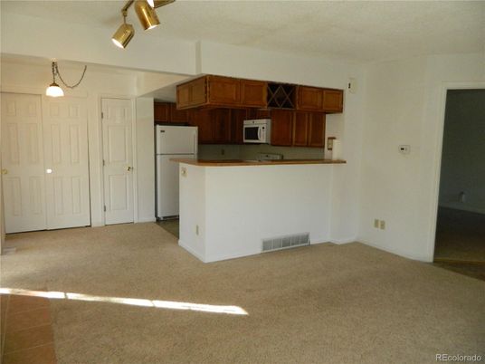 Empty room, Interior, Kitchen, Pendant Lights