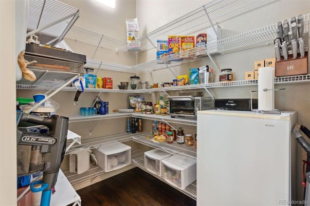 Interior, Washer, Wood Texture Flooring