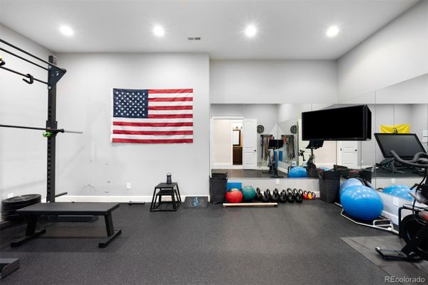 Fitness Equipment, Interior, Recessed Lighting