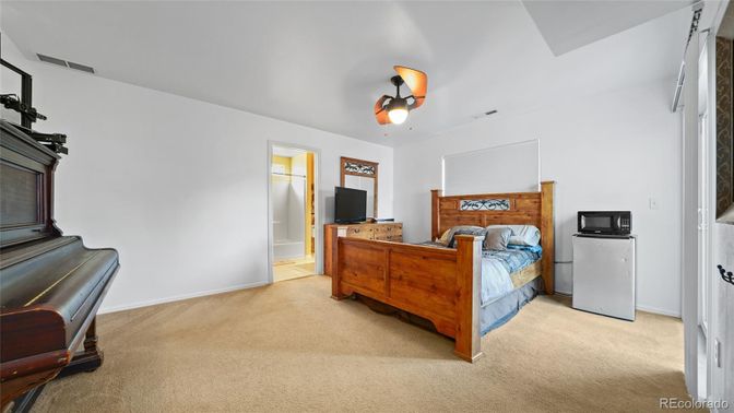 Bedroom, Interior, Piano