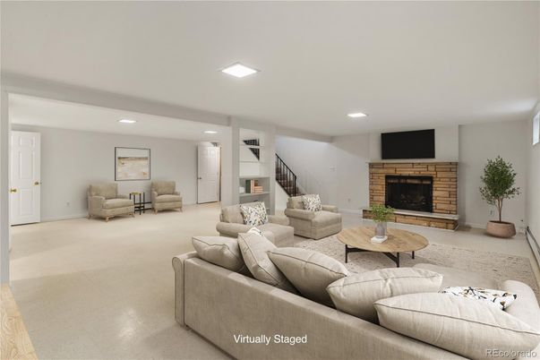 Fireplace, Interior, Living room, Recessed Lighting