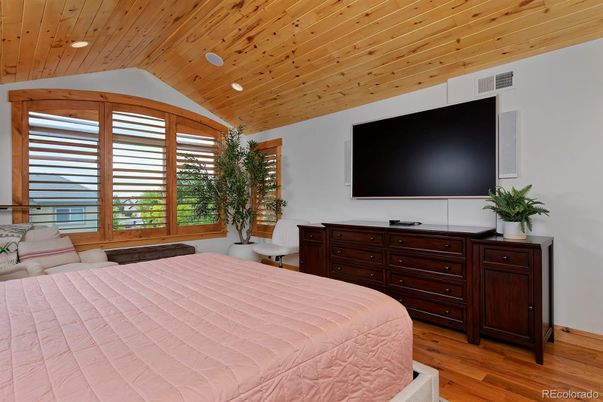 Bedroom, Interior, Recessed Lighting, Wooden Ceilings, Wood Texture Flooring