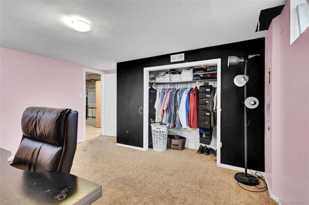 Interior, Walk-in Closets