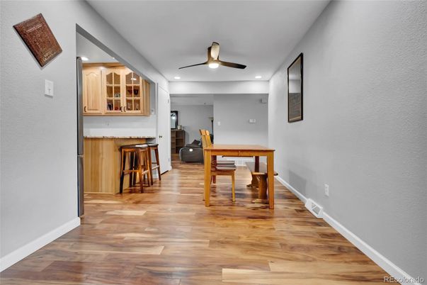 Interior, Recessed Lighting, Wood Texture Flooring