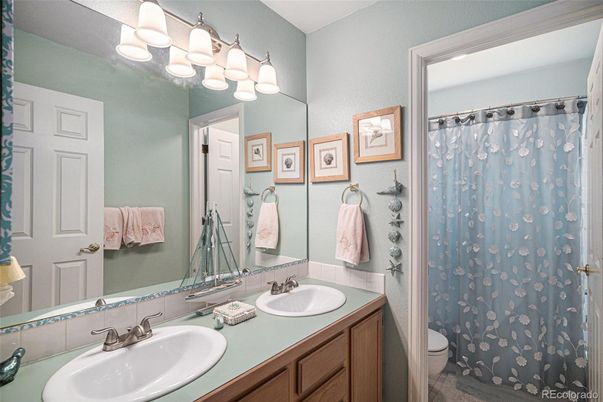 Bathroom, Dual Sink Vanities, Interior