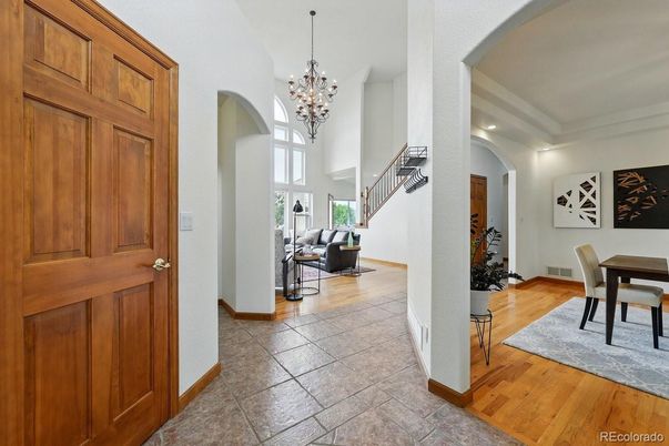 Chandelier, Dining room, Interior, Recessed Lighting, Wood Texture Flooring