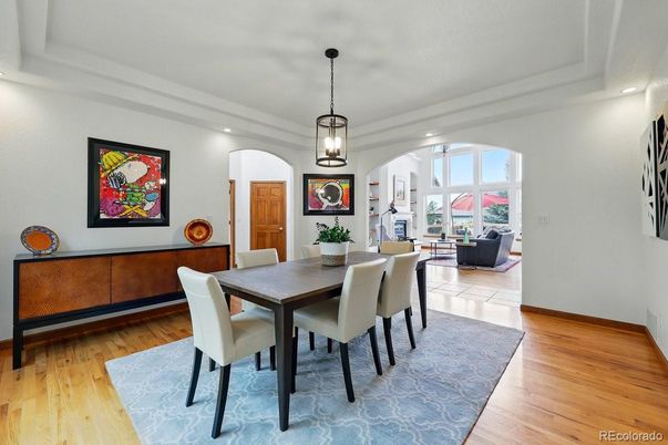 Dining room, Interior, Living room, Pendant Lights, Recessed Lighting, Wood Texture Flooring