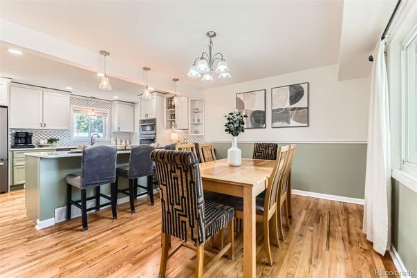 Dining room, Interior, Kitchen, Pendant Lights, Recessed Lighting, Wood Texture Flooring
