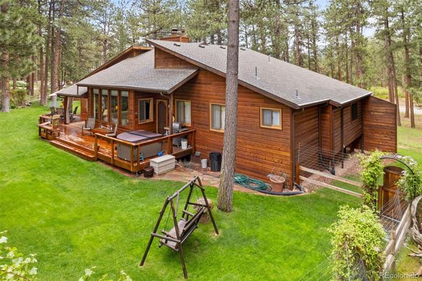 Backyard, Exterior, Hot Tub