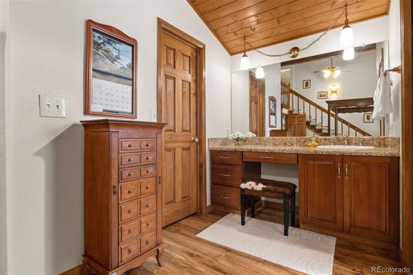 Interior, Pendant Lights, Wooden Ceilings, Wood Texture Flooring