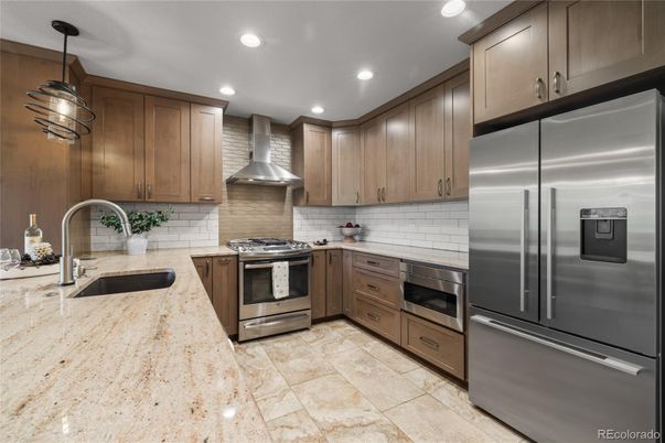Interior, Kitchen, Pendant Lights, Recessed Lighting, Stainless Steel Appliances