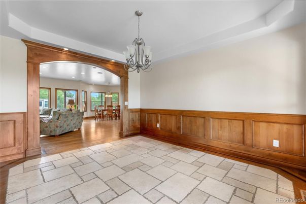 Chandelier, Dining room, Interior, Recessed Lighting, Wood Texture Flooring