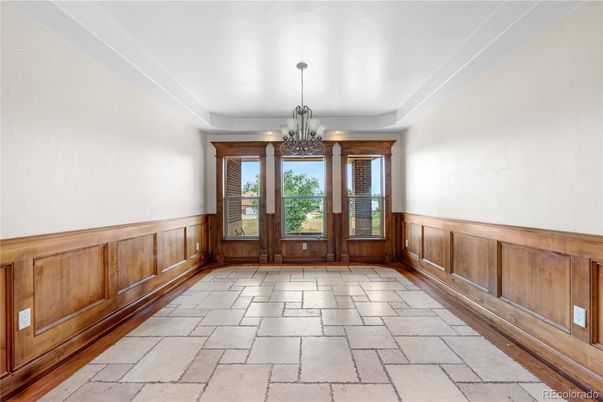 Chandelier, Empty room, Interior