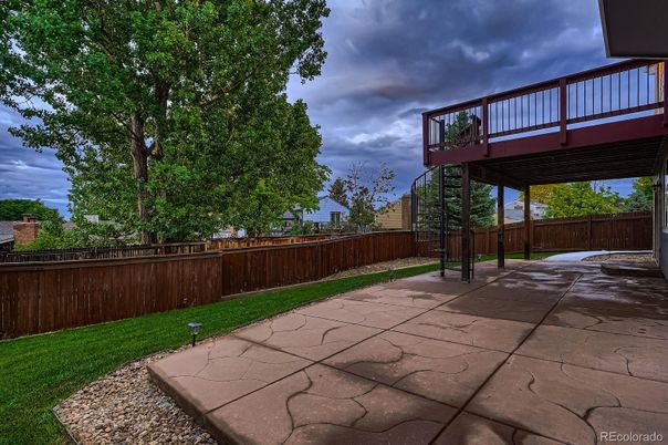 Backyard, Exterior