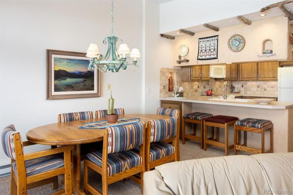 Chandelier, Dining room, Interior, Kitchen