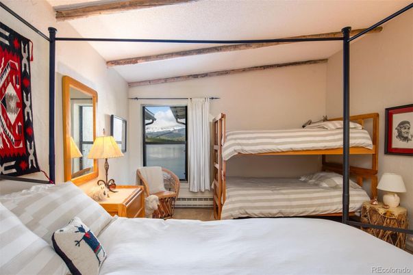 Bedroom, Interior, Water