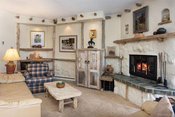 Fireplace, Interior, Living room, Recessed Lighting