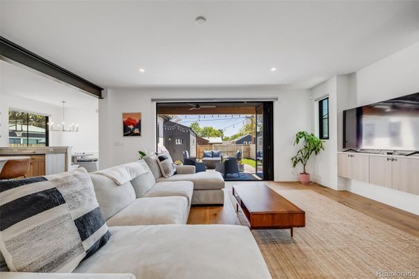 Interior, Living room, Pendant Lights, Recessed Lighting, Wood Texture Flooring