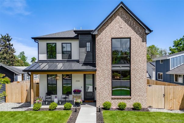 Exterior, Facade, Brick Facade, Farmhouse