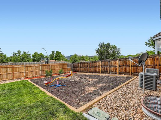 Backyard, Exterior, Playground