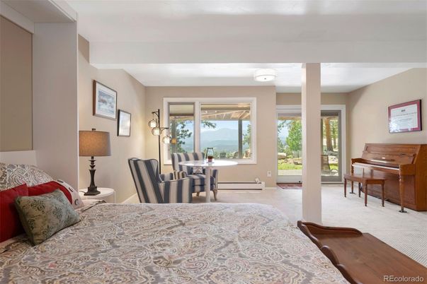 Bedroom, Interior, Piano