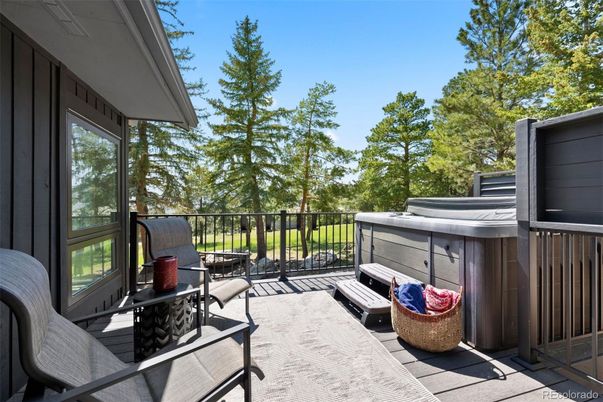 Exterior, Hot Tub