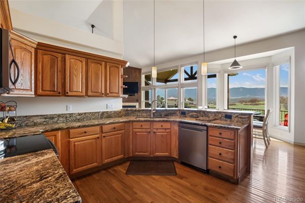 Interior, Kitchen, Pendant Lights, Wood Texture Flooring