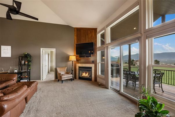 Fireplace, Interior, Living room