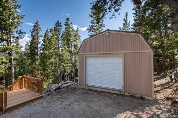 Detached Garage, Exterior