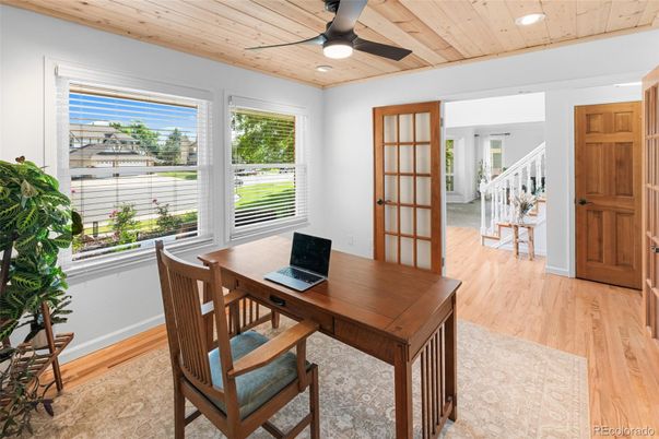 Home Office, Interior, Recessed Lighting, Wooden Ceilings, Wood Texture Flooring