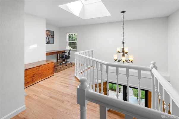 Chandelier, Interior, Wood Texture Flooring