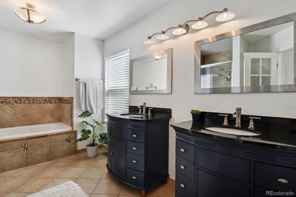 Bathroom, Dual Sink Vanities, Interior