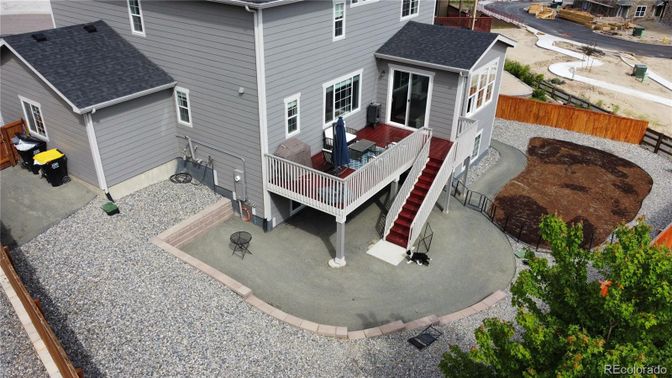 Exterior, Drone