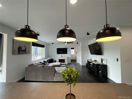 Fireplace, Interior, Living room, Pendant Lights, Recessed Lighting, Wood Texture Flooring