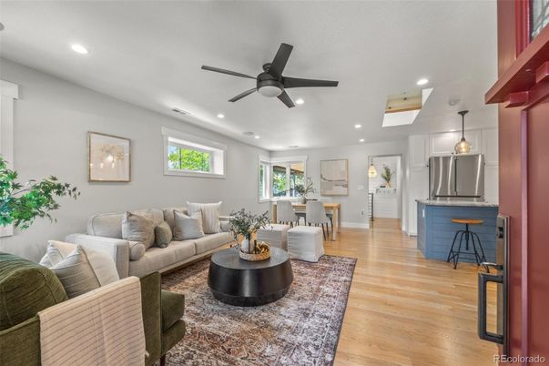 Dining room, Interior, Kitchen, Living room, Pendant Lights, Recessed Lighting, Stainless Steel Appliances, Wood Texture Flooring