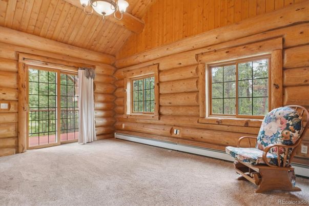 Empty room, Interior, Wooden Ceilings, Wooden Walls