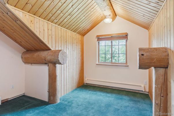 Empty room, Interior, Wooden Ceilings, Wooden Walls