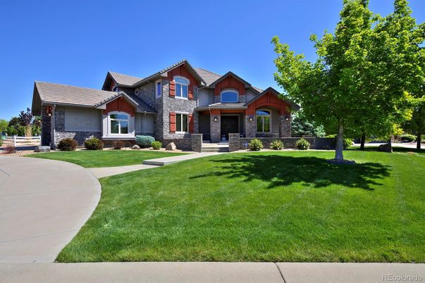 Backyard, Exterior, Facade, Brick Facade, Brick Traditional