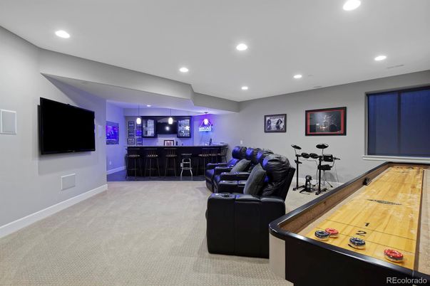 Fitness Equipment, Game Room, Interior, Living room, Pendant Lights, Recessed Lighting