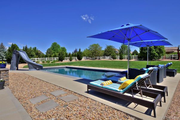 Exterior, Playground, Pool