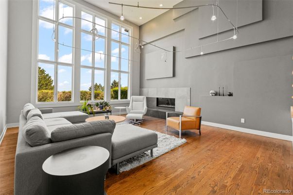 Fireplace, Interior, Living room, Pendant Lights, Recessed Lighting, Wood Texture Flooring
