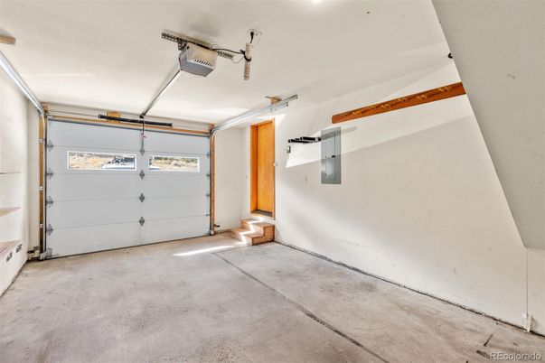 Garage, Interior
