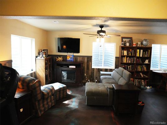 Fireplace, Interior, Living room