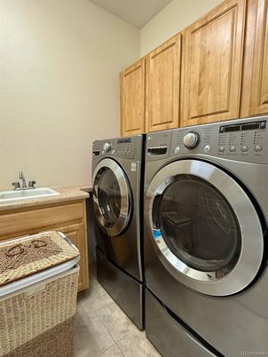 Interior, Washer